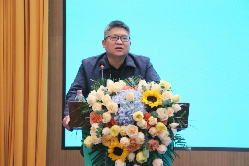 區委常委、常務副區長李成勝出席活動并致辭