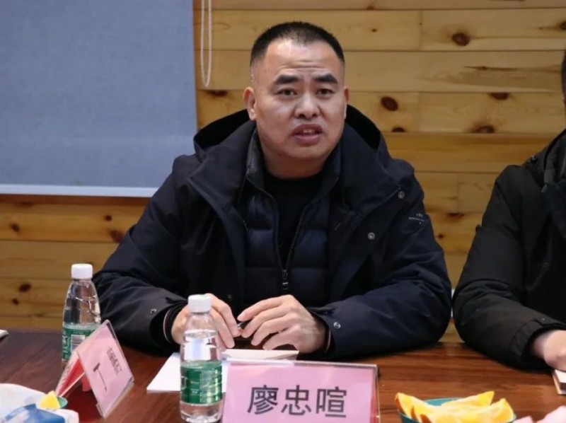 區家具協會常務副會長、軟體家具專業委員會主任廖忠喧