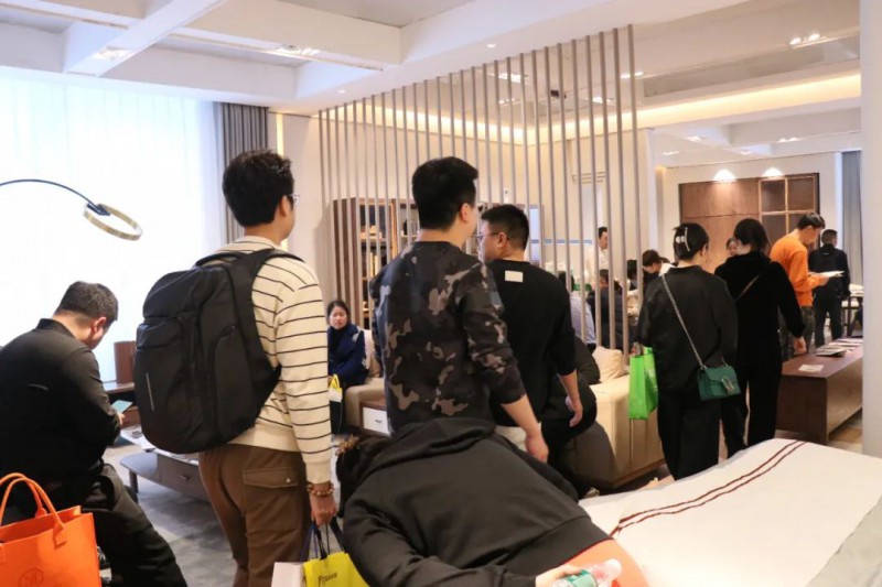 南康家具參展軍團狂攬訂單3